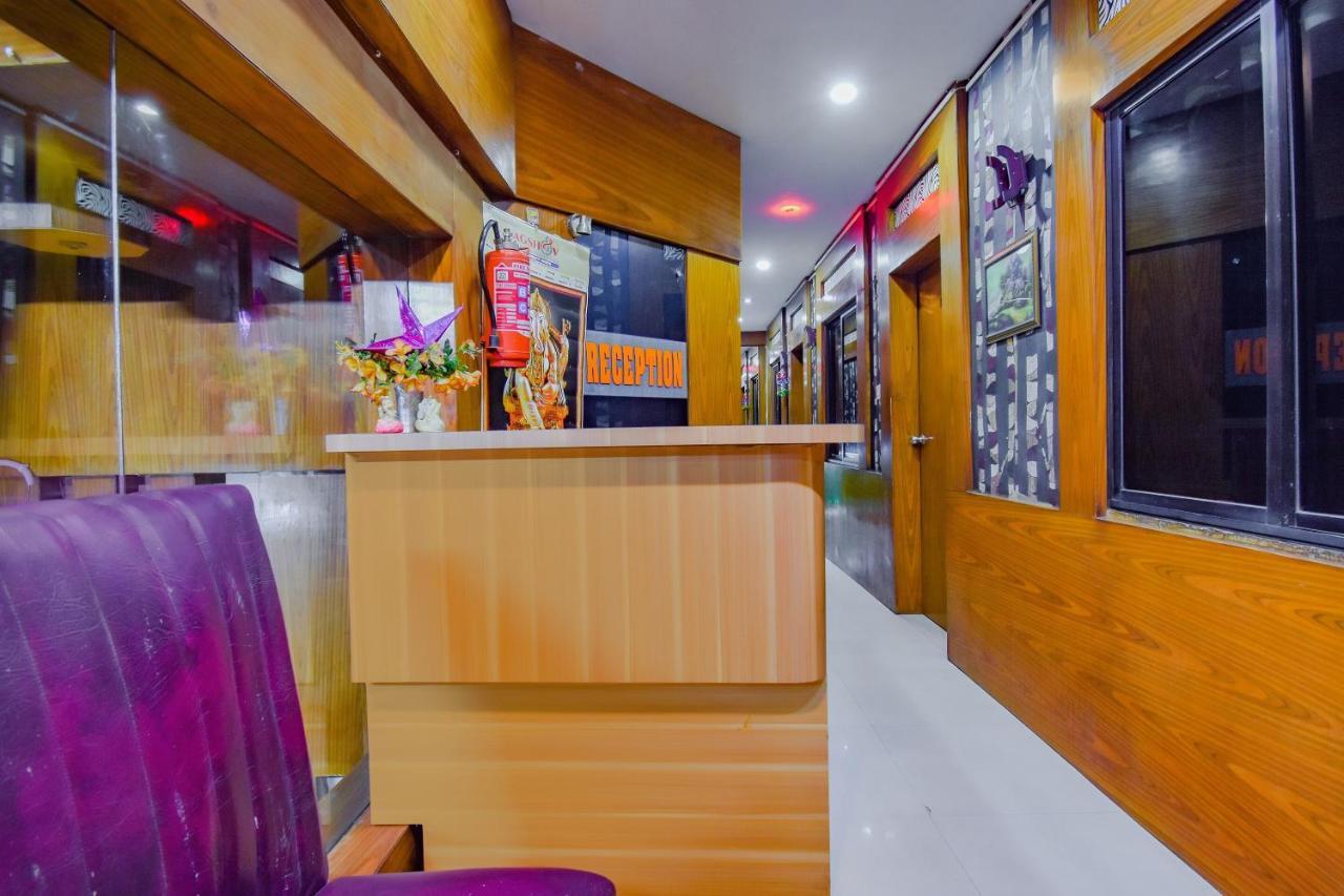 Oyo 78593 Nidhi International Asansol Bagian luar foto